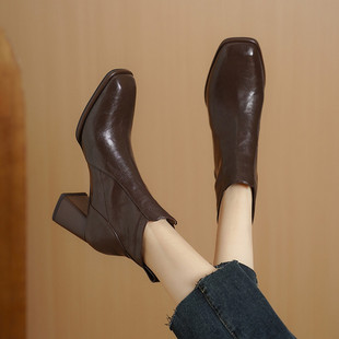 轻奢牛皮版复古英伦风西部靴真皮粗跟短靴女高跟切尔西靴秋冬单靴