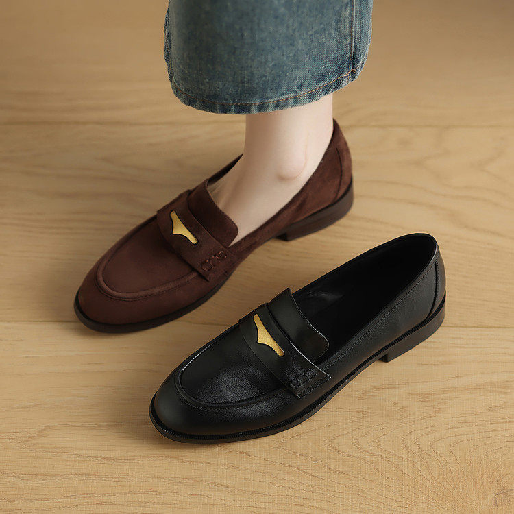 圆头方跟橡胶胶粘工艺头层猪皮深口单鞋,女鞋,深口单鞋,淘宝优惠券,粉丝福利购,淘宝优惠卷