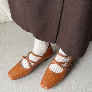 方头内增高TPR(牛筋）胶粘工艺头层猪皮浅口单鞋