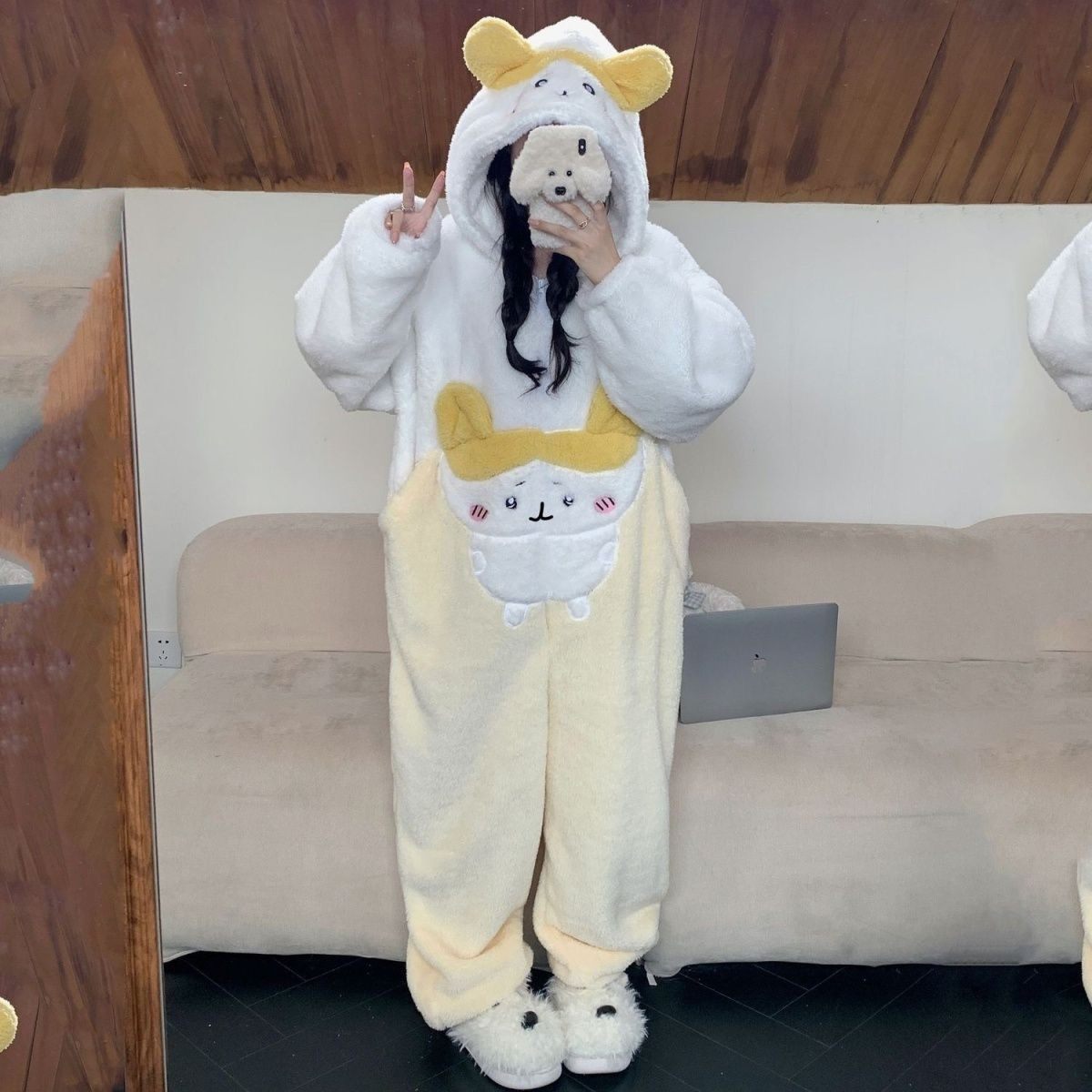 跨境台湾大兔耳蝴蝶结珊瑚绒连帽睡衣女秋冬季闺蜜装法兰现货,女士内衣/男士内衣/家居服,睡袍/浴袍,淘宝优惠券,粉丝福利购,淘宝优惠卷