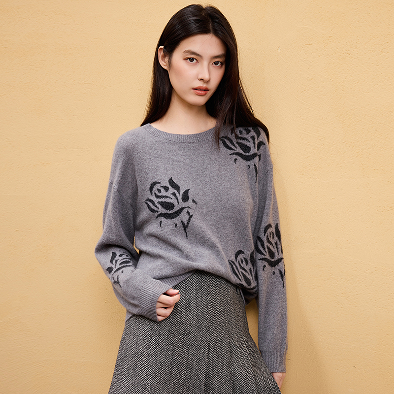 思诺芙德圆领花朵100%山羊绒衫