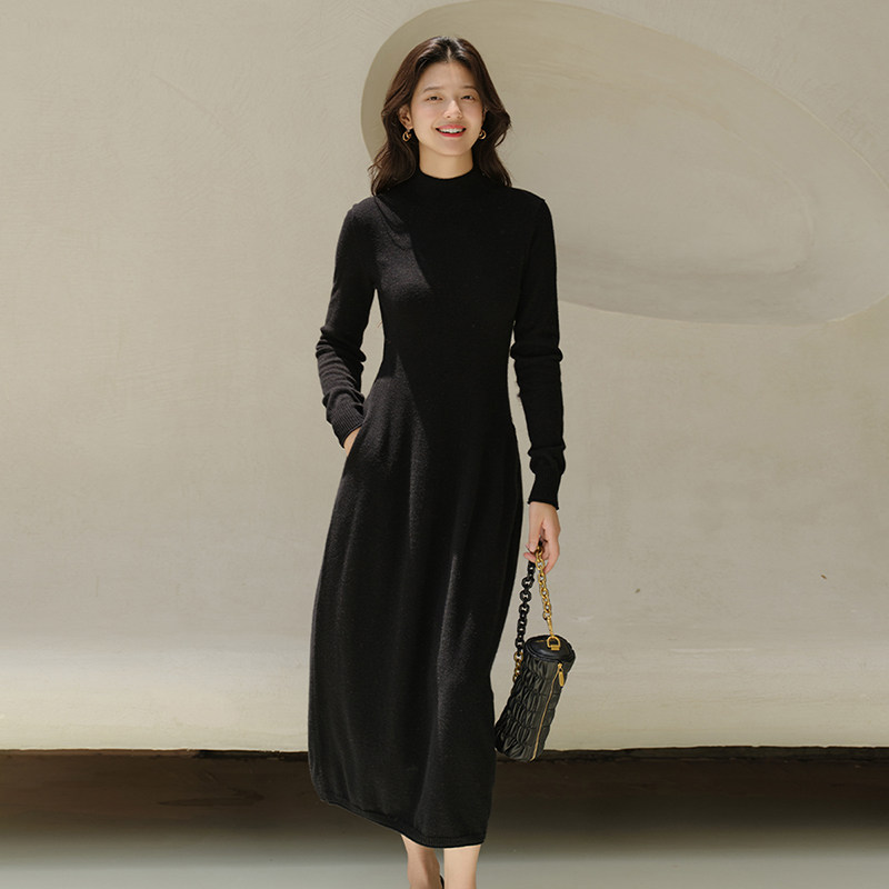 思诺芙德气质花苞羊绒裙