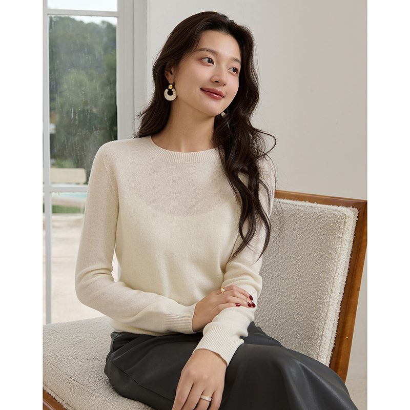 思诺芙德圆领一体成衣羊毛衫