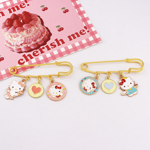 卡通可爱日系HelloKT猫胸