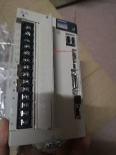 44A7C6C SGD7S 330A10A全新原装 安川SGM7G 质保一年 包邮