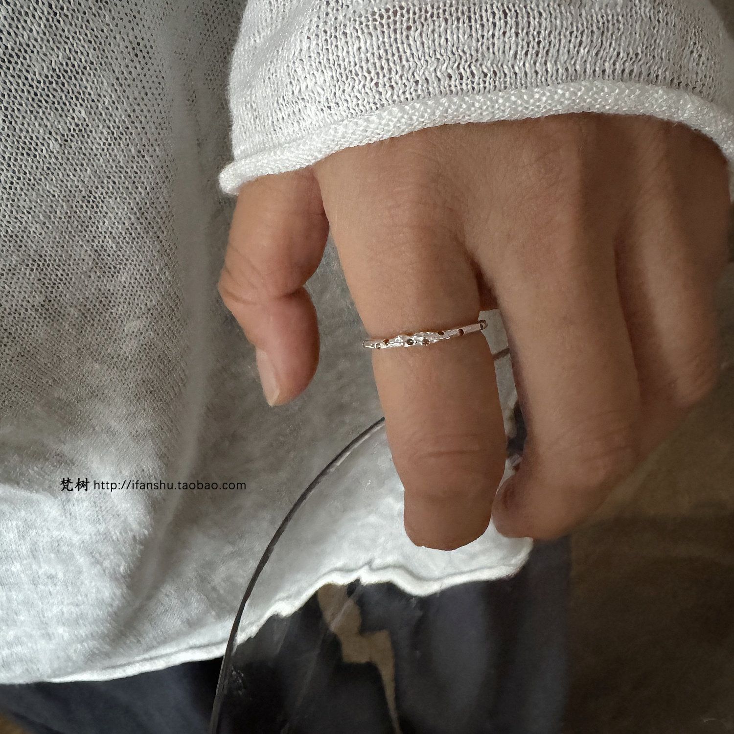 925纯银橄榄色小钻肌理戒指