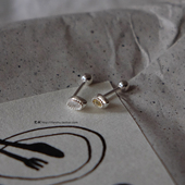 梵树For 淡色锆石双尖印痕耳钉 S999纯银 handmade 蜜湖