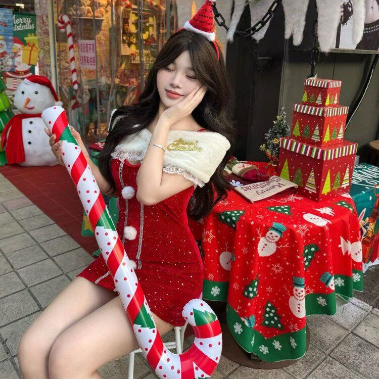 cos圣诞限定抹胸套装丝绒亮片一字肩包臀裙甜美出片party套装现货