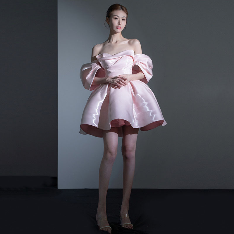 法式轻奢晚礼服欧美设计感气质短款宴会生日派对一字肩粉色公主裙