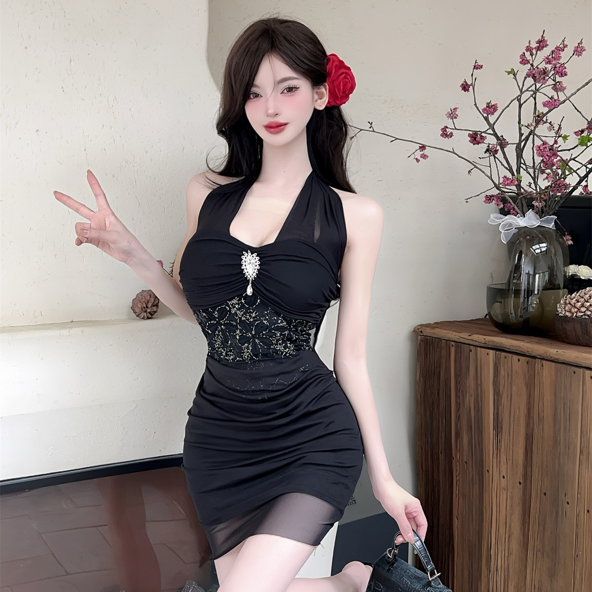 跨境外贸纯欲风立体提花挂脖吊带连衣裙修身显瘦辣妹包臀短1118