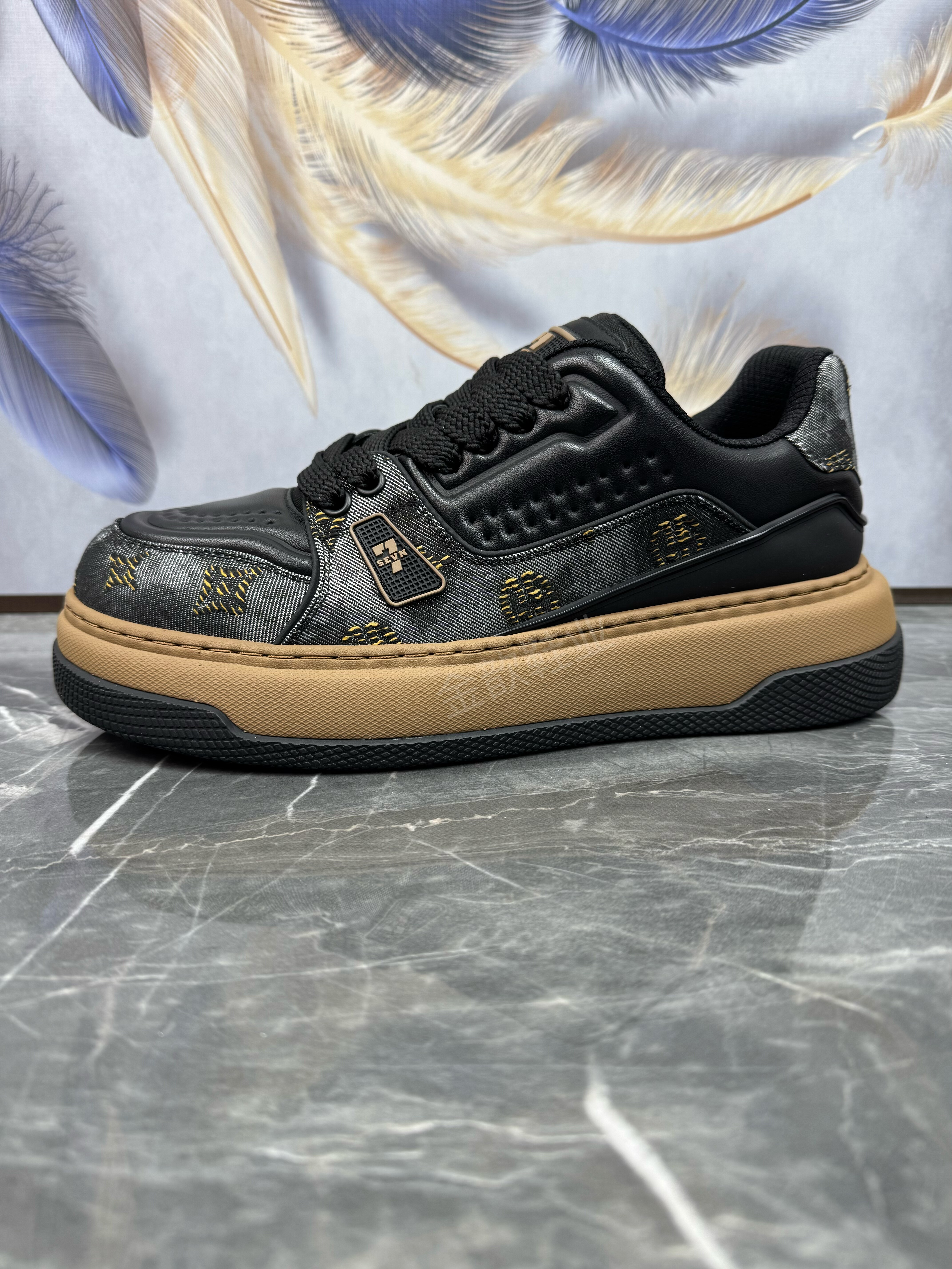 男鞋2026秋季新款头层牛皮轻便软底简约百搭真皮透气运动休闲板鞋,流行男鞋,休闲板鞋,淘宝优惠券,粉丝福利购,淘宝优惠卷