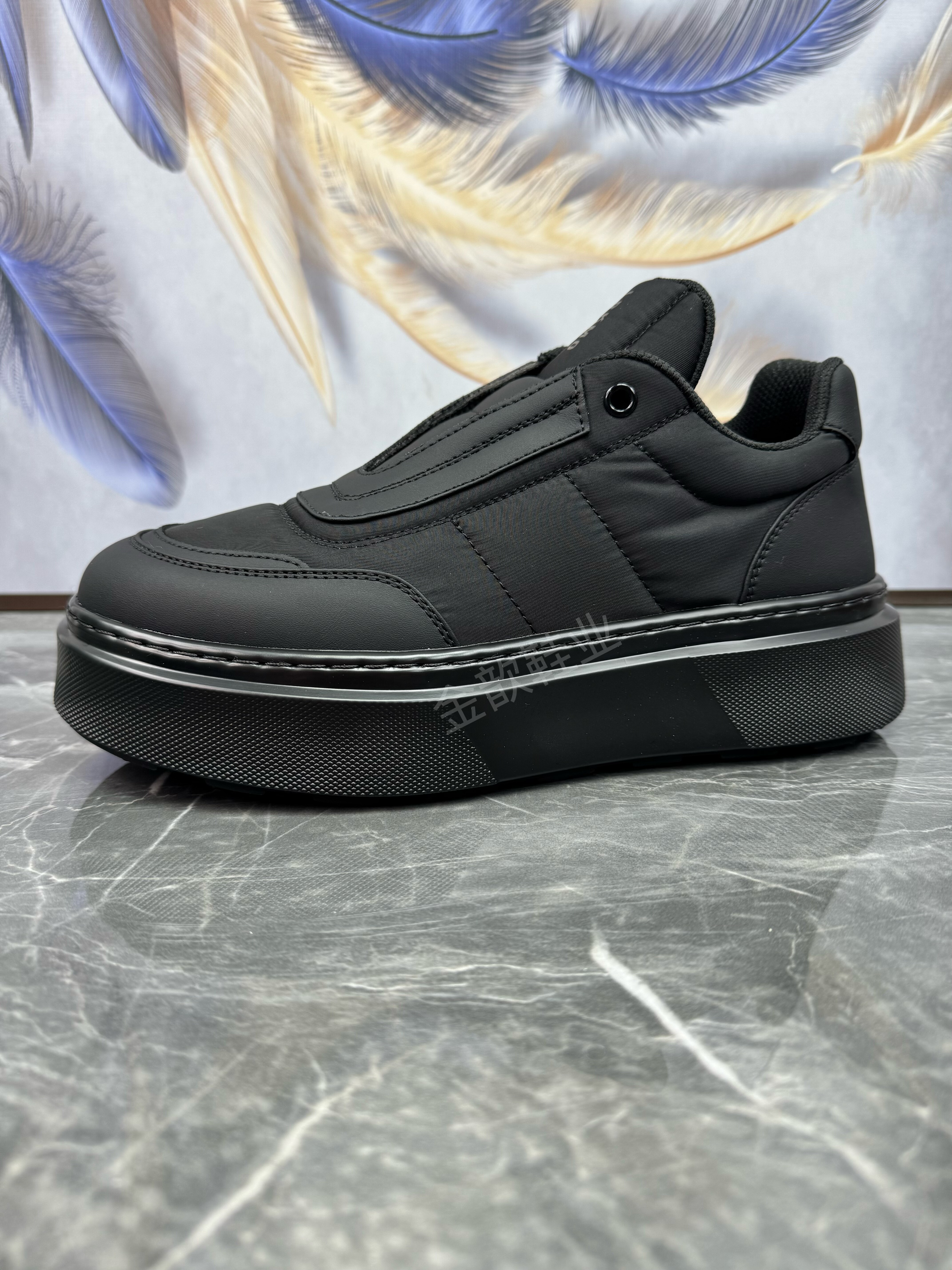 轻便厚底增高百搭一脚蹬休闲板鞋