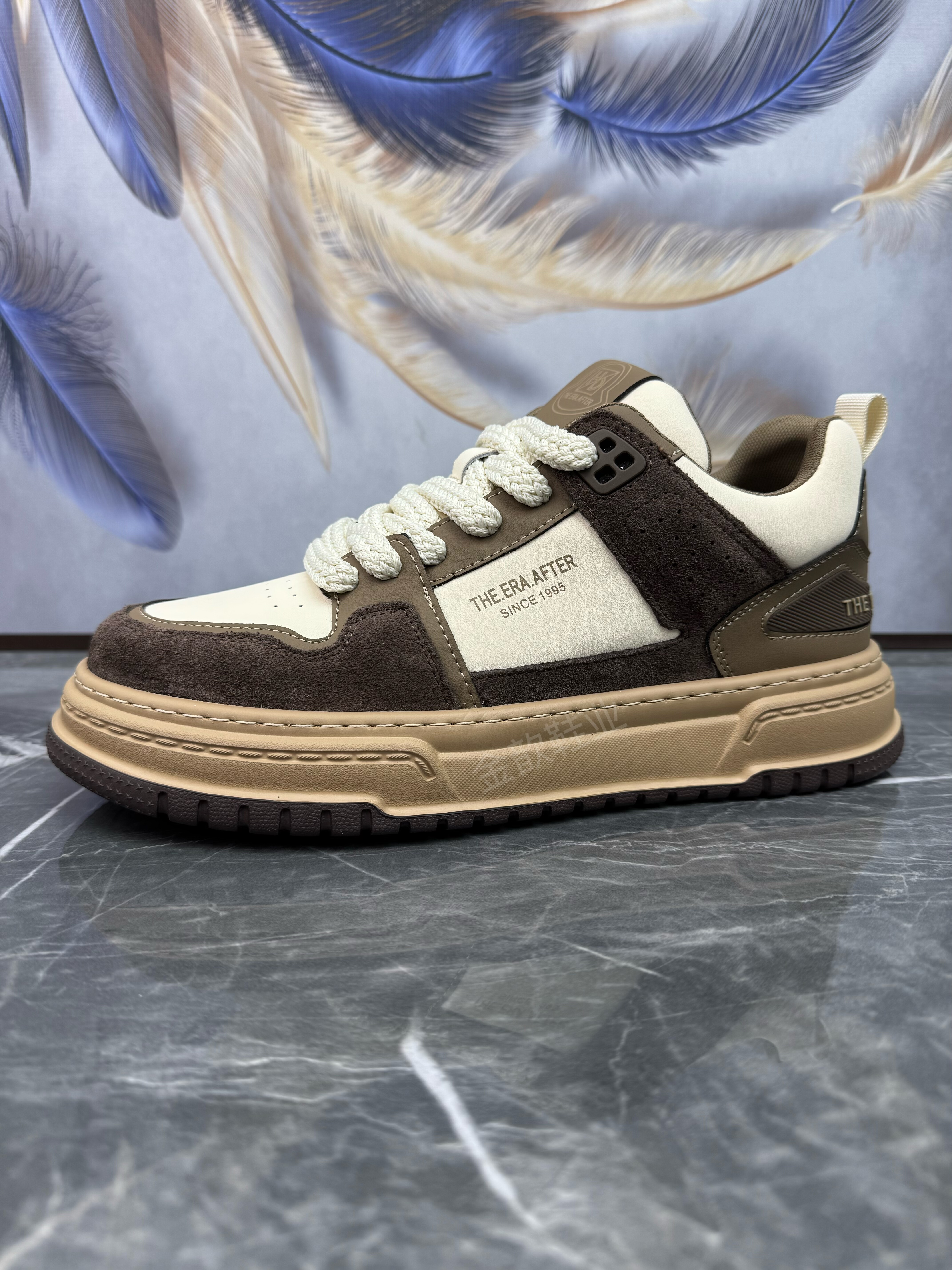 轻便软底厚底真皮透气休闲板鞋男