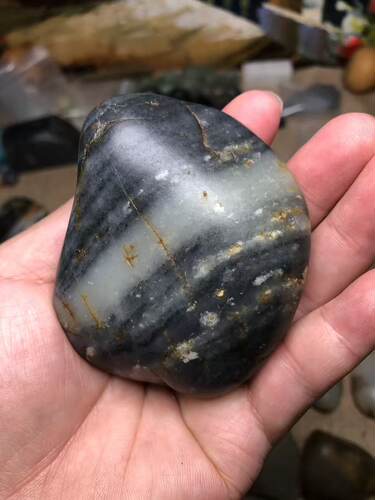 新疆和田玉籽料原石 红皮一线天青花籽原石253克 无修型无二上