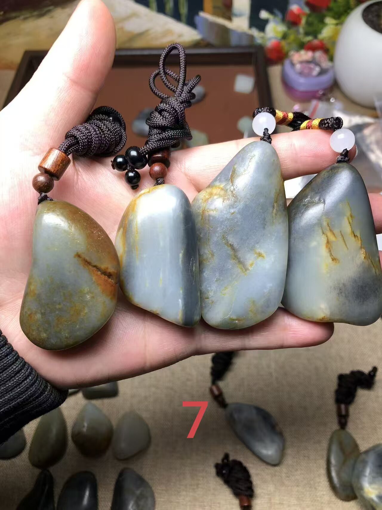 新疆和田玉籽料原石 黄皮青花真皮原籽玩料 原石吊坠雕刻做料