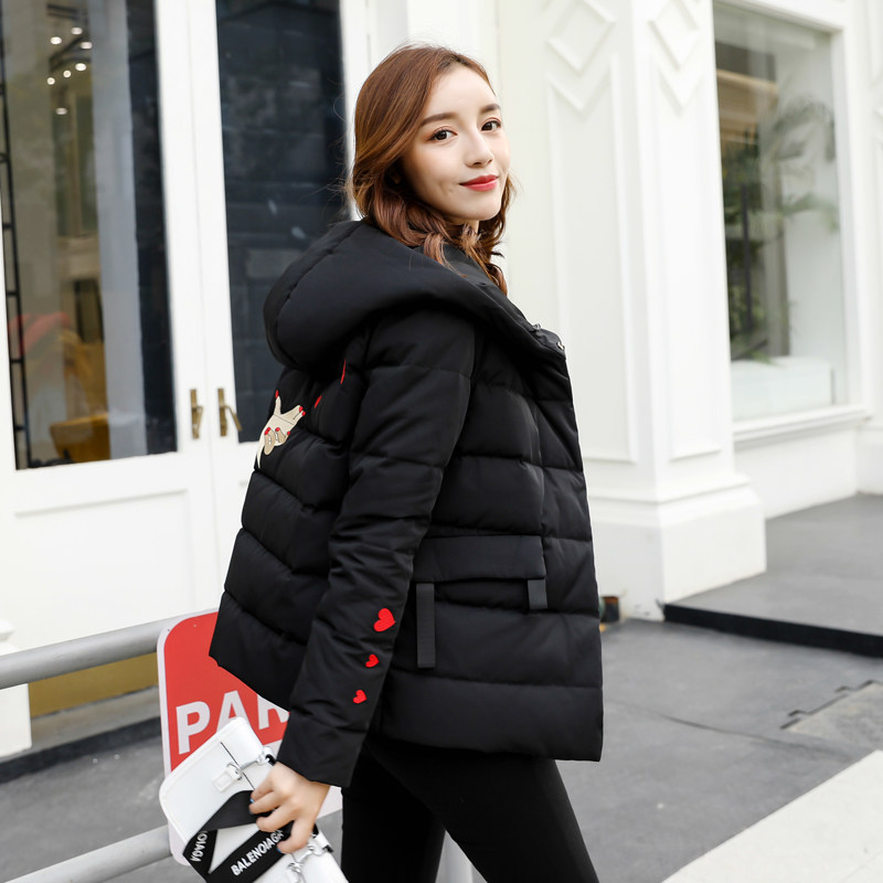 刺绣短款羽绒服女2025新款时尚韩版加厚反季节修身黑色白鸭绒外套
