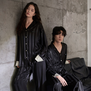 马克公主轻奢条纹情侣睡衣女春夏款黑色凉感冰丝缎面四季家居服男