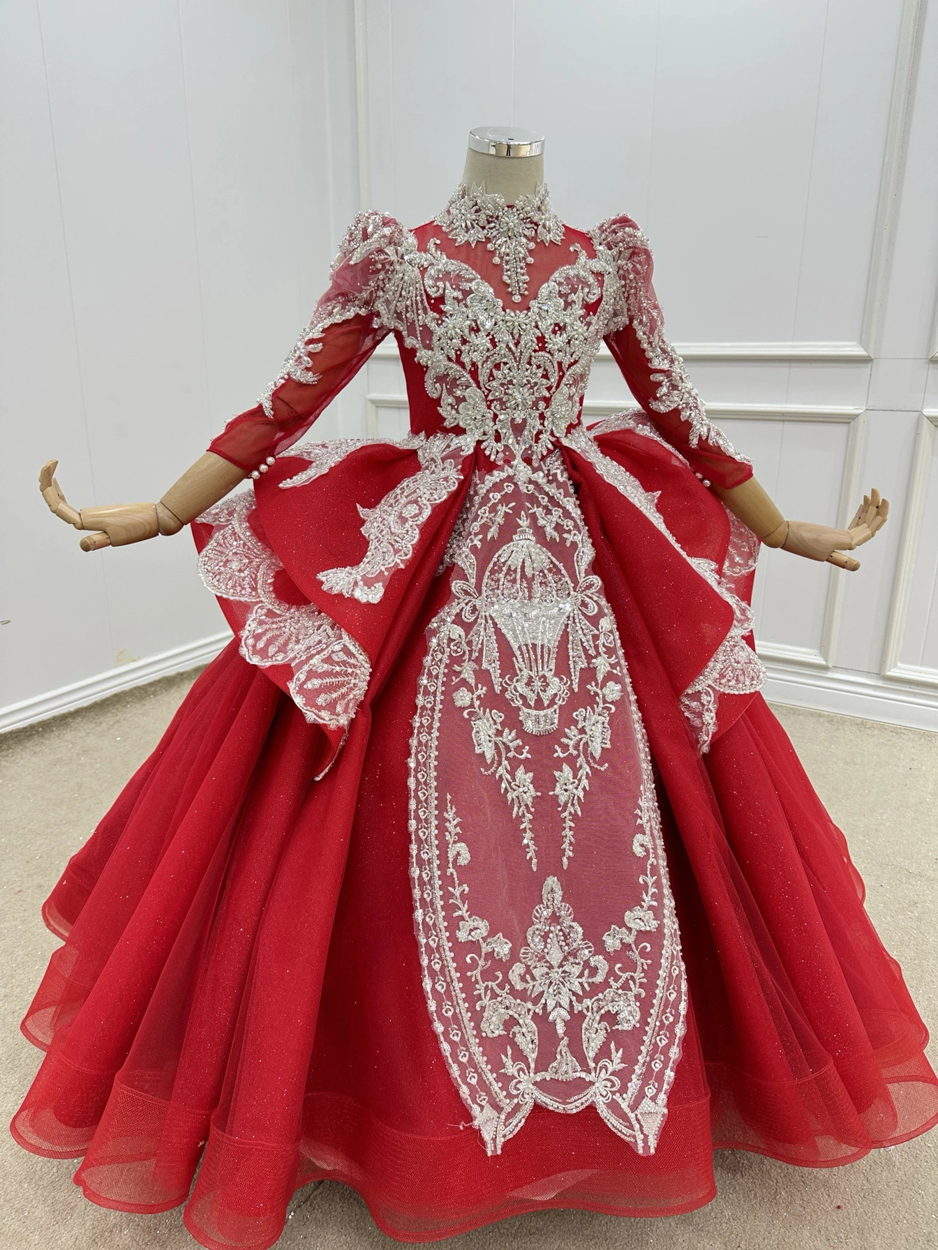 出租高端红色拖尾款儿童礼服模特走秀唱歌主持钢琴演出生日婚礼