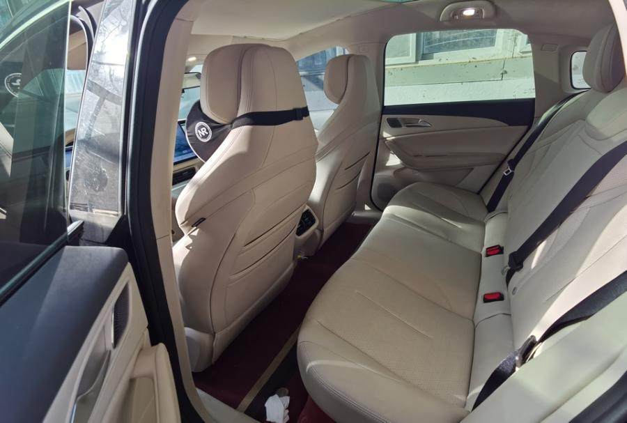 1月29日济南鲁ND82166的东风牌汽车网络拍卖公告