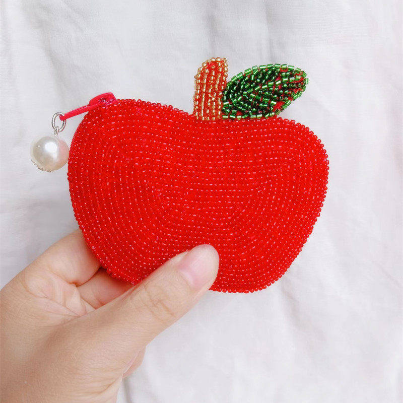 时尚简单水果钱包草莓零钱包手工串珠包迷你可爱口红收纳包装饰包