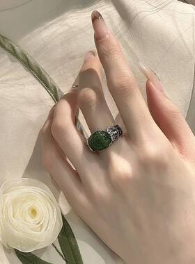 足银和田玉牡丹蝴蝶做旧戒指女款小众复古民族风国潮开口戒送礼物