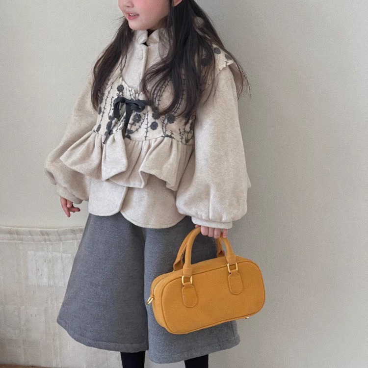 鲍小鱼冬款女童韩国ins复古森系小众刺绣灯笼袖毛呢外套阔腿裤子