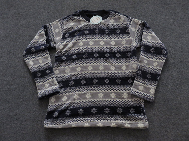 法兰绒面料家居服都可以套头衫