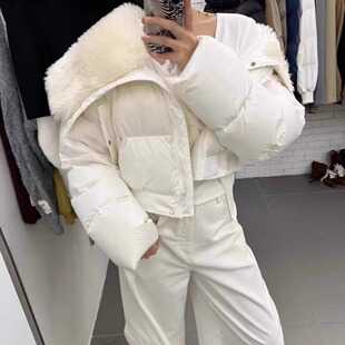 白色羊羔毛大翻领巨好看的冬装羽绒服女冬季保暖加厚小个子外套潮