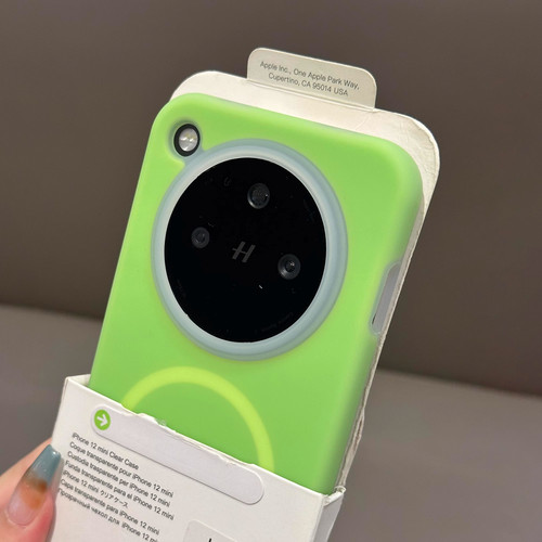 荧光绿耐脏液态硅胶适用oneoplus一加ace5 pro磁吸手机壳1+13果冻多巴胺magsafe无线充电oppo findx8橡皮手感