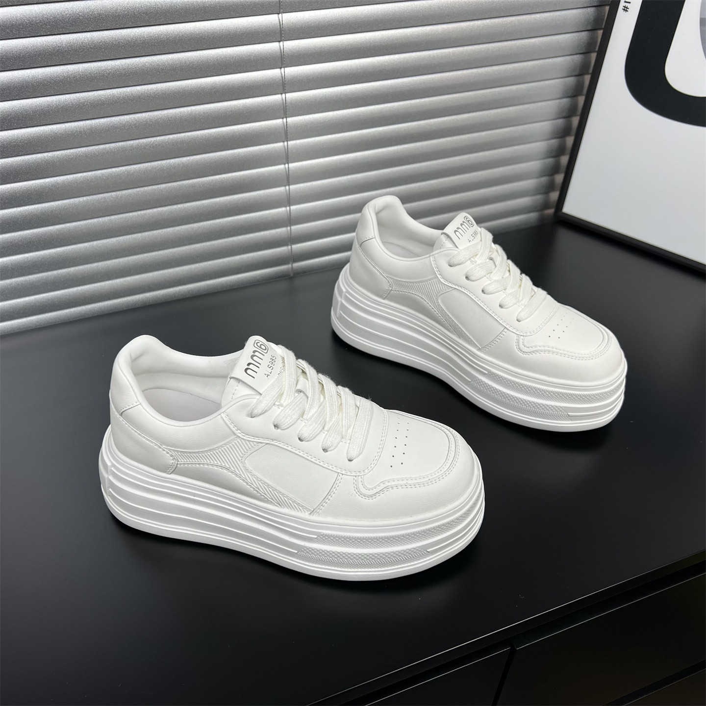 真皮小个子6cm增高厚底小白鞋女2026春季新款百搭休闲运动鞋子