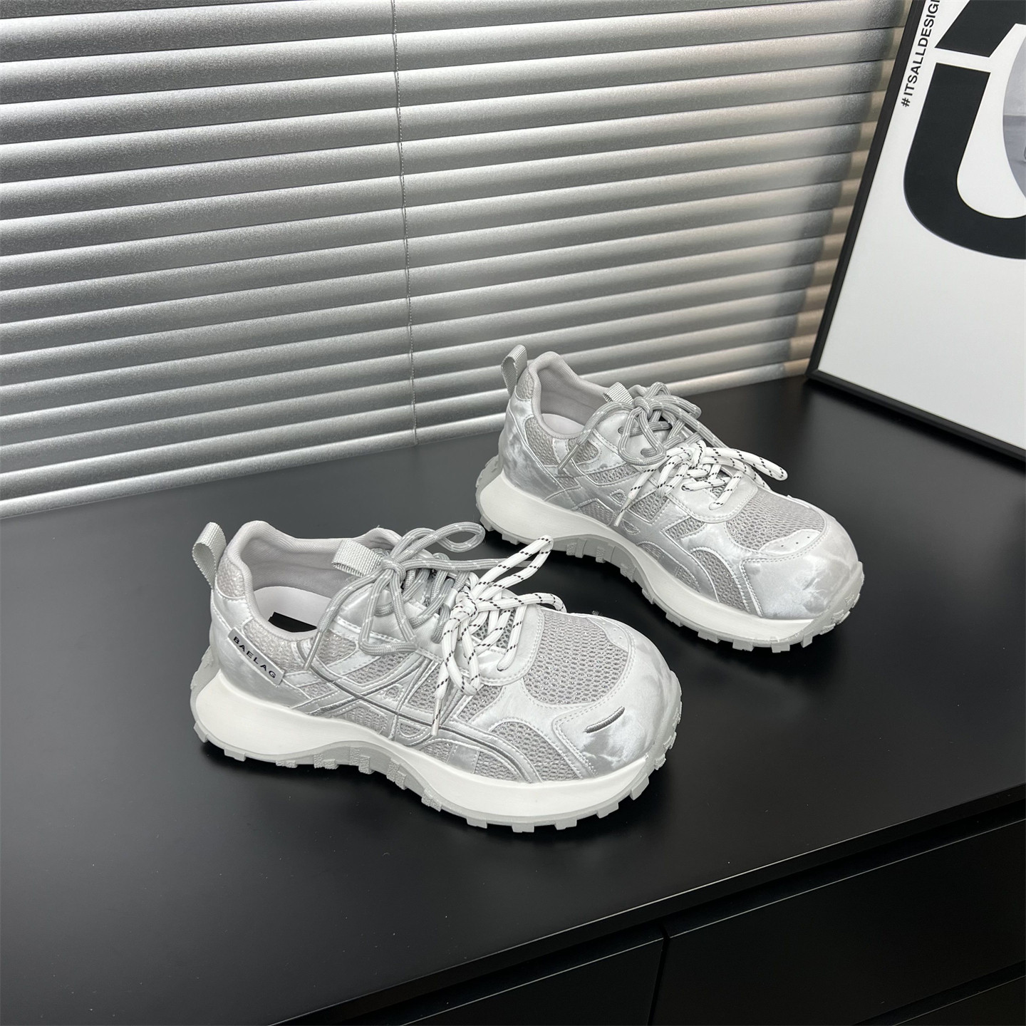 真皮厚底阿甘老爹鞋女2026春夏新款网面透气轻便舒适休闲运动鞋潮