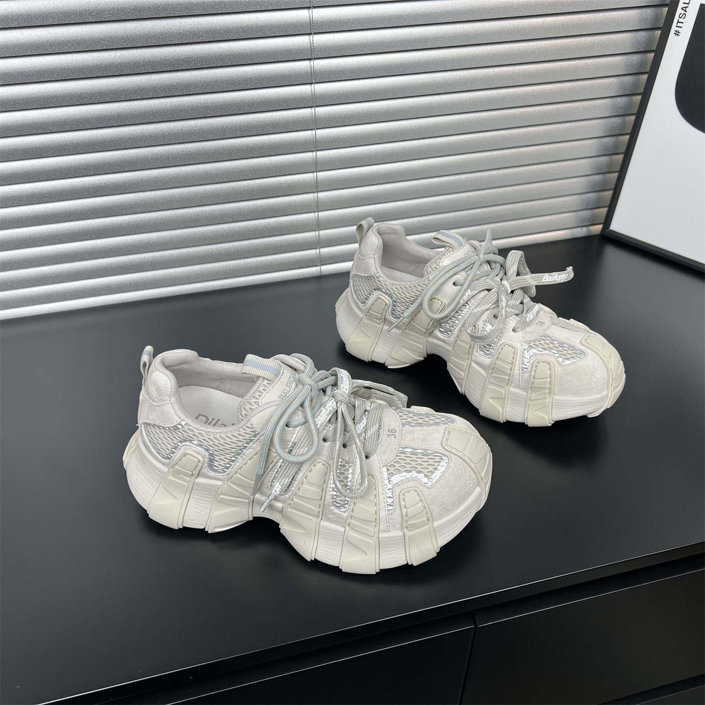 欧货厚底八爪鱼老爹鞋女2026新款春季真皮显脚小百搭休闲运动鞋子,女鞋,老爹鞋,淘宝优惠券,粉丝福利购,淘宝优惠卷