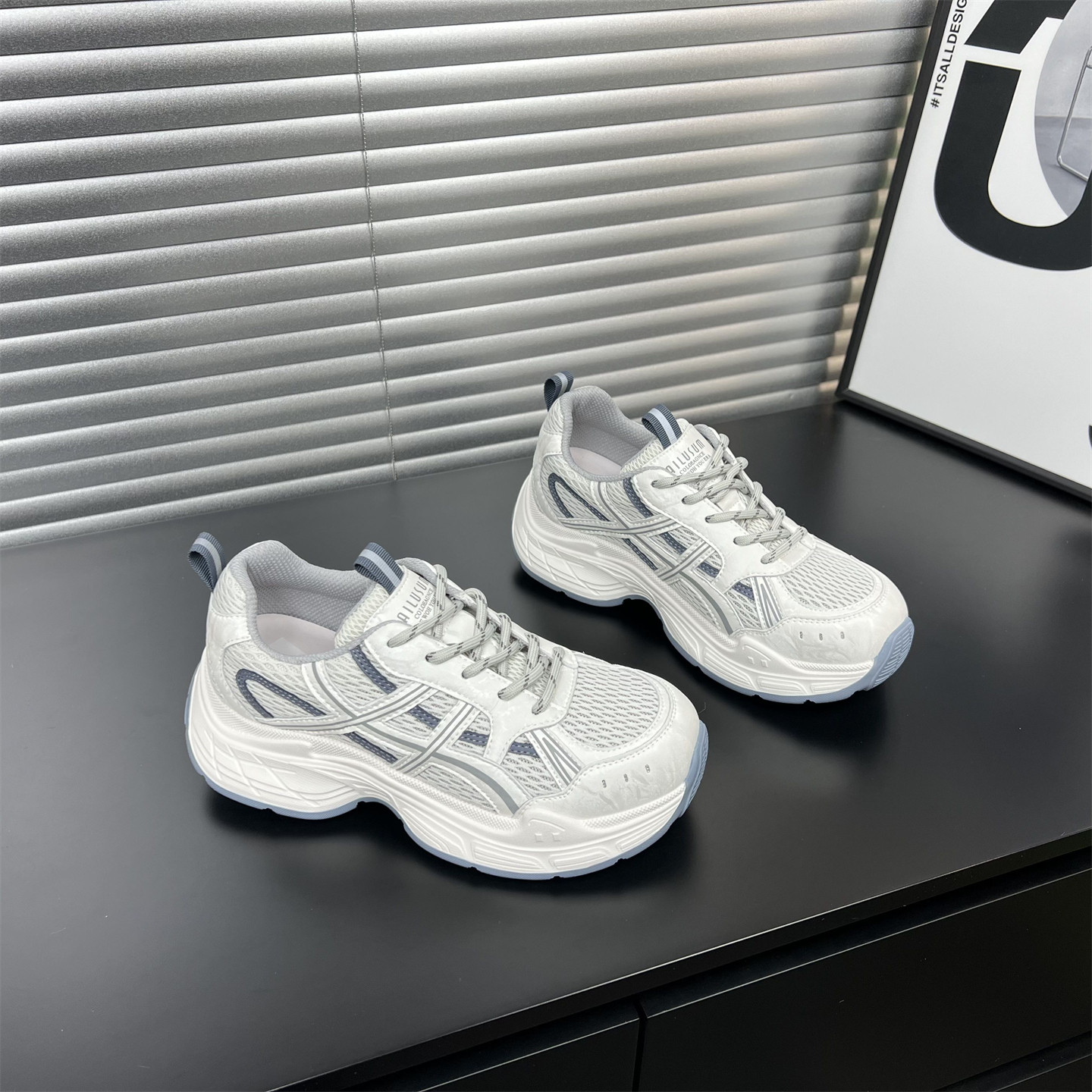 真皮网面透气超轻厚底老爹鞋女2026春夏新款增高百搭休闲运动跑鞋