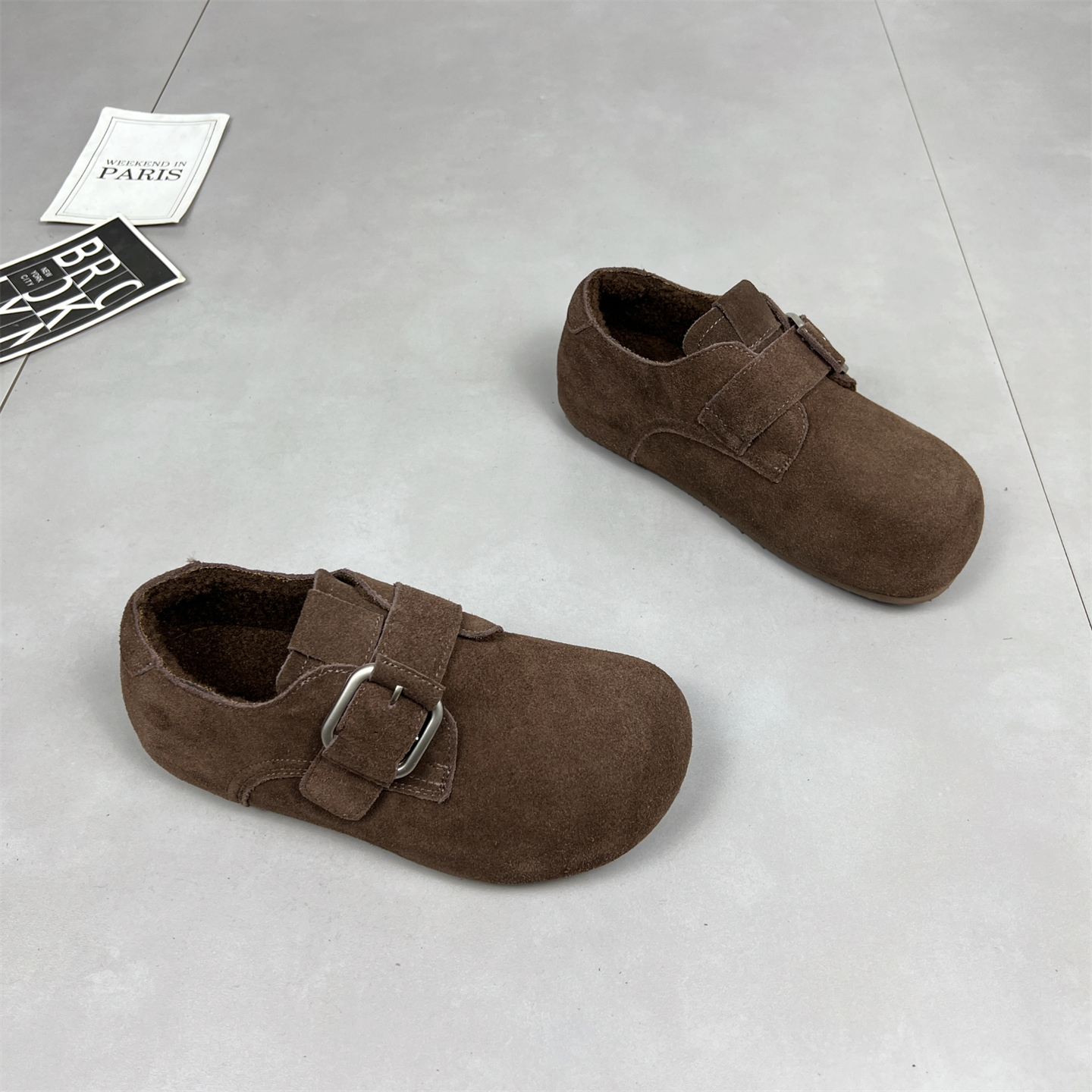 真皮加绒勃肯鞋女2025年冬新款