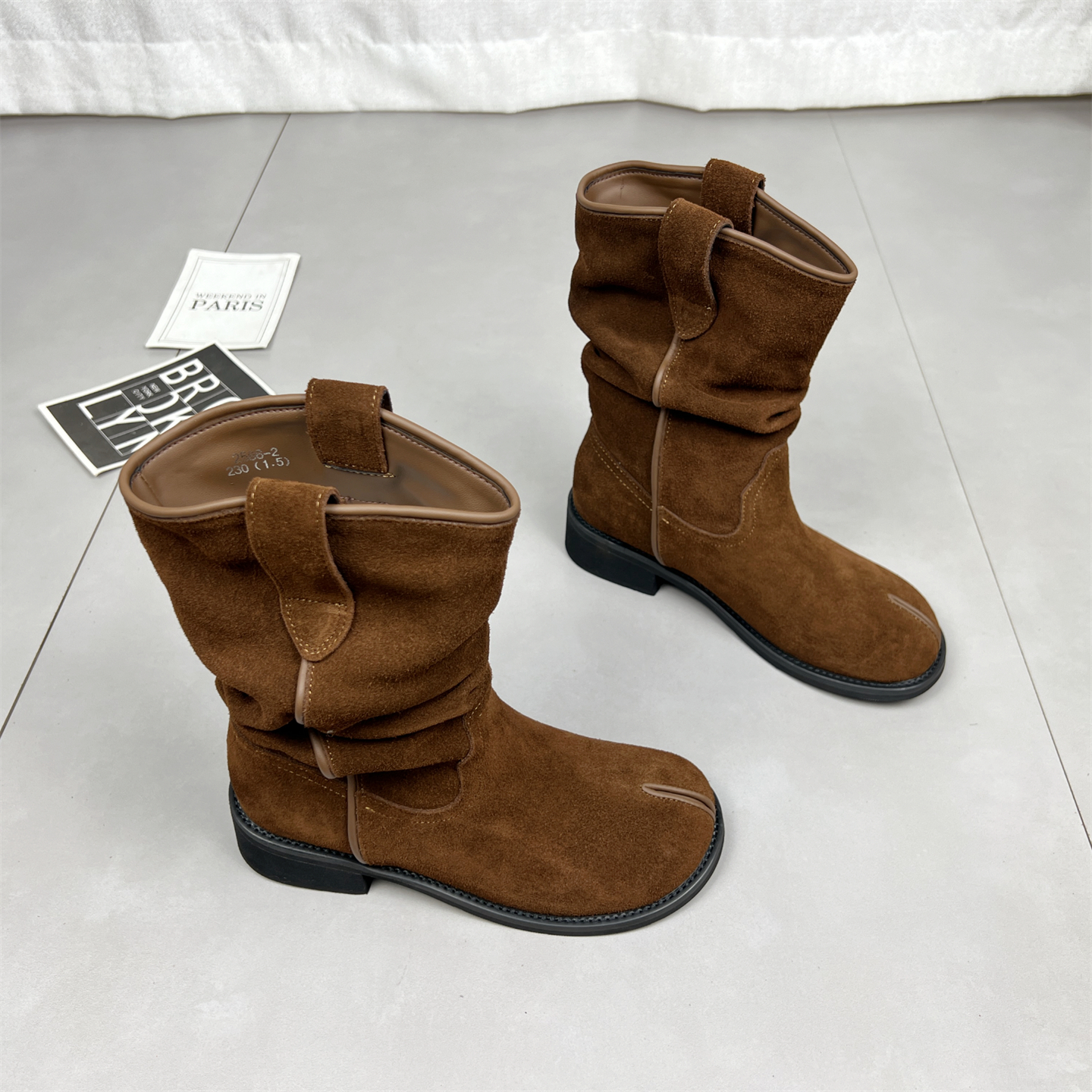 真皮粗跟马丁靴女加绒2025秋冬季新款短靴子复古堆堆靴西部牛仔靴