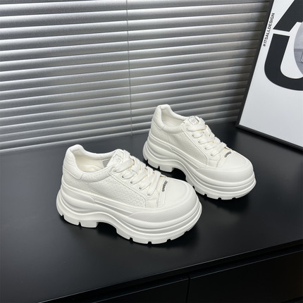 真皮增高7cm小个子小白鞋女2026春夏季厚底松糕鞋百搭休闲老爹鞋