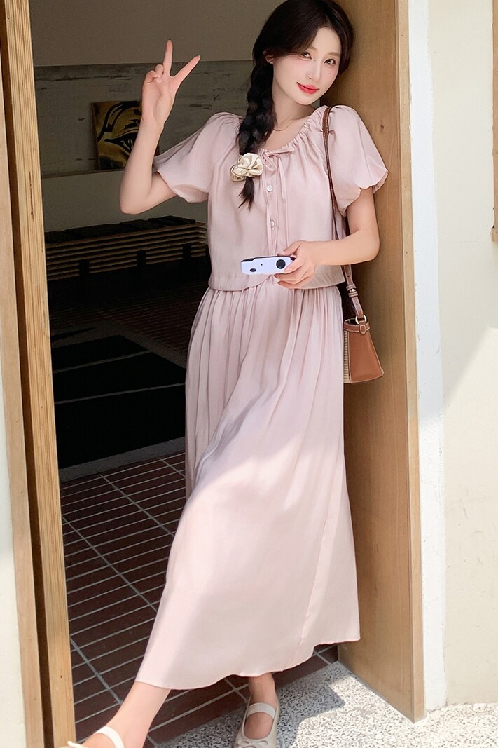 法式气质减龄泡泡袖上衣女2025夏季新款显瘦高腰半身裙,女装连衣裙,2C016