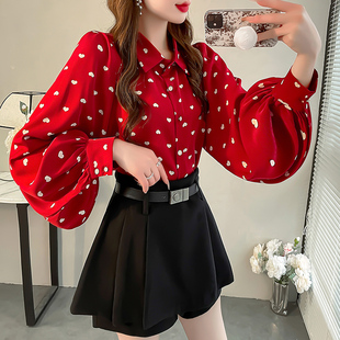 红色爱心印花衬衫独特漂亮新款小衫衬衣显瘦灯笼袖翻领冬季上衣女