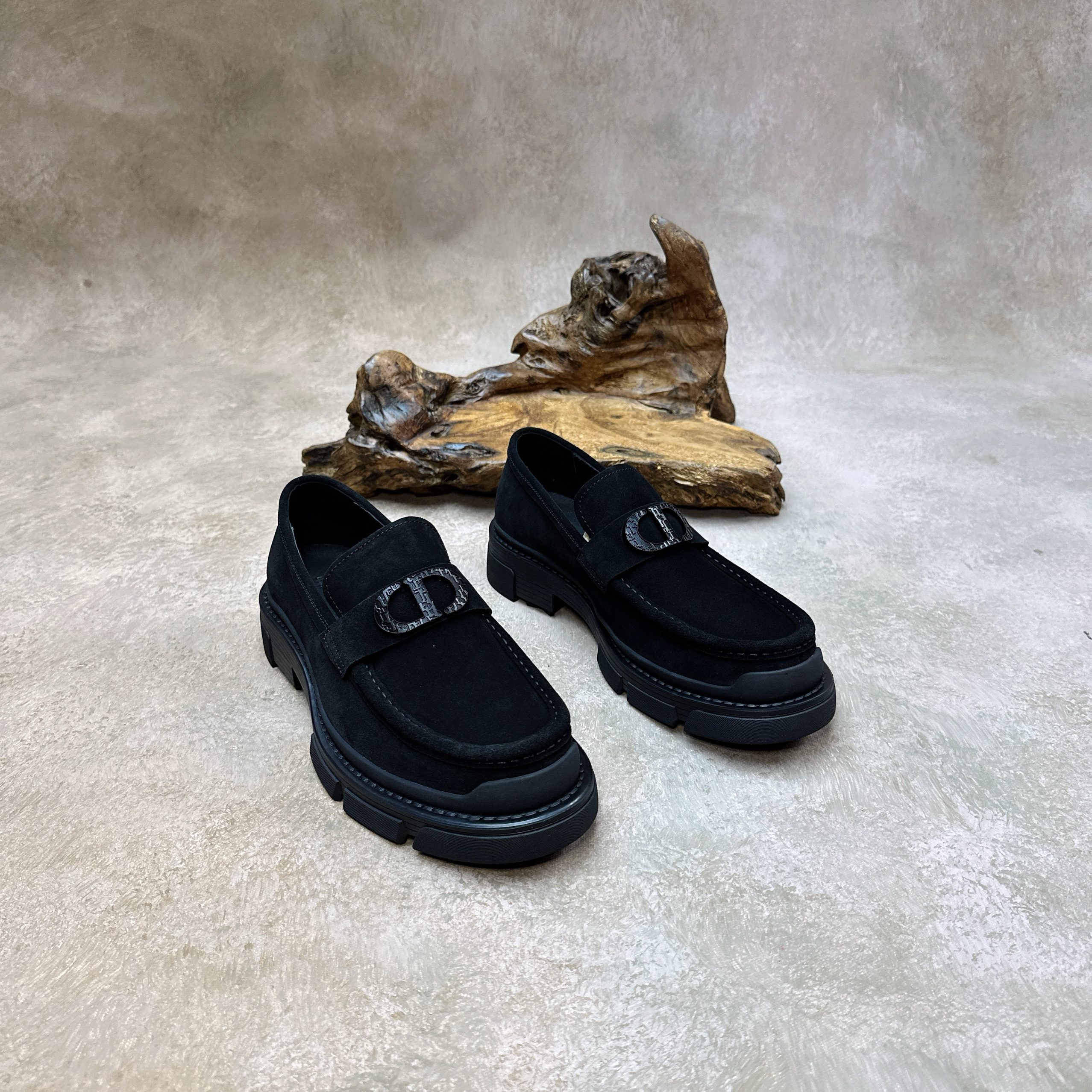 男士皮鞋2024新款真皮商务休闲乐福皮鞋男显高透气牛皮厚底豆豆鞋