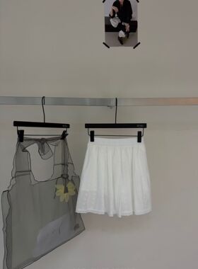 NUWA2026春季新款韩版显瘦A字裙女半裙重工刺绣花边短半裙