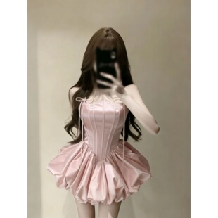 千金风粉色缎面吊带连衣裙收腰花苞裙丝绸公主蓬蓬裙礼服泡泡裙女