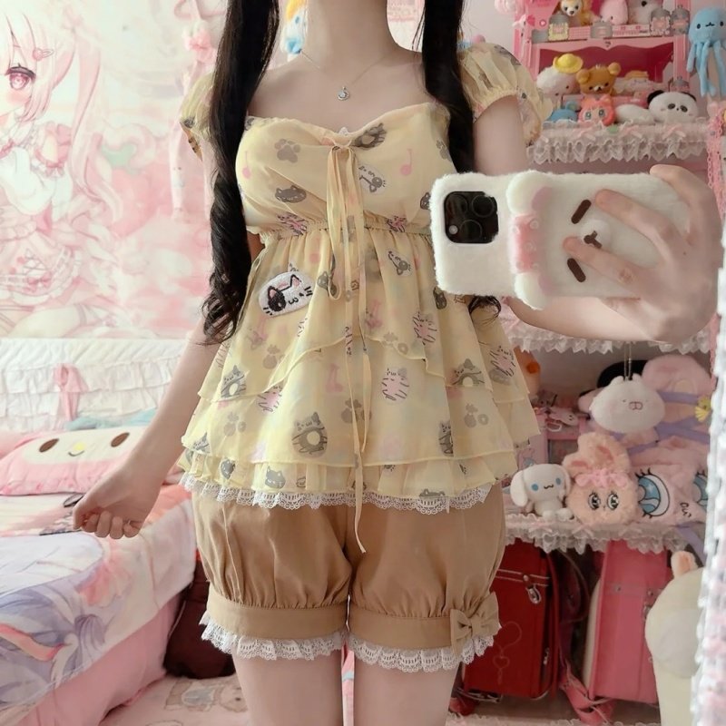 甜美可爱少女新款撞色短袖上衣蝴蝶结蕾丝蛋糕蓬蓬裙夏季短裤套装,女装/女士精品,时尚套装,淘宝优惠券,粉丝福利购,淘宝优惠卷