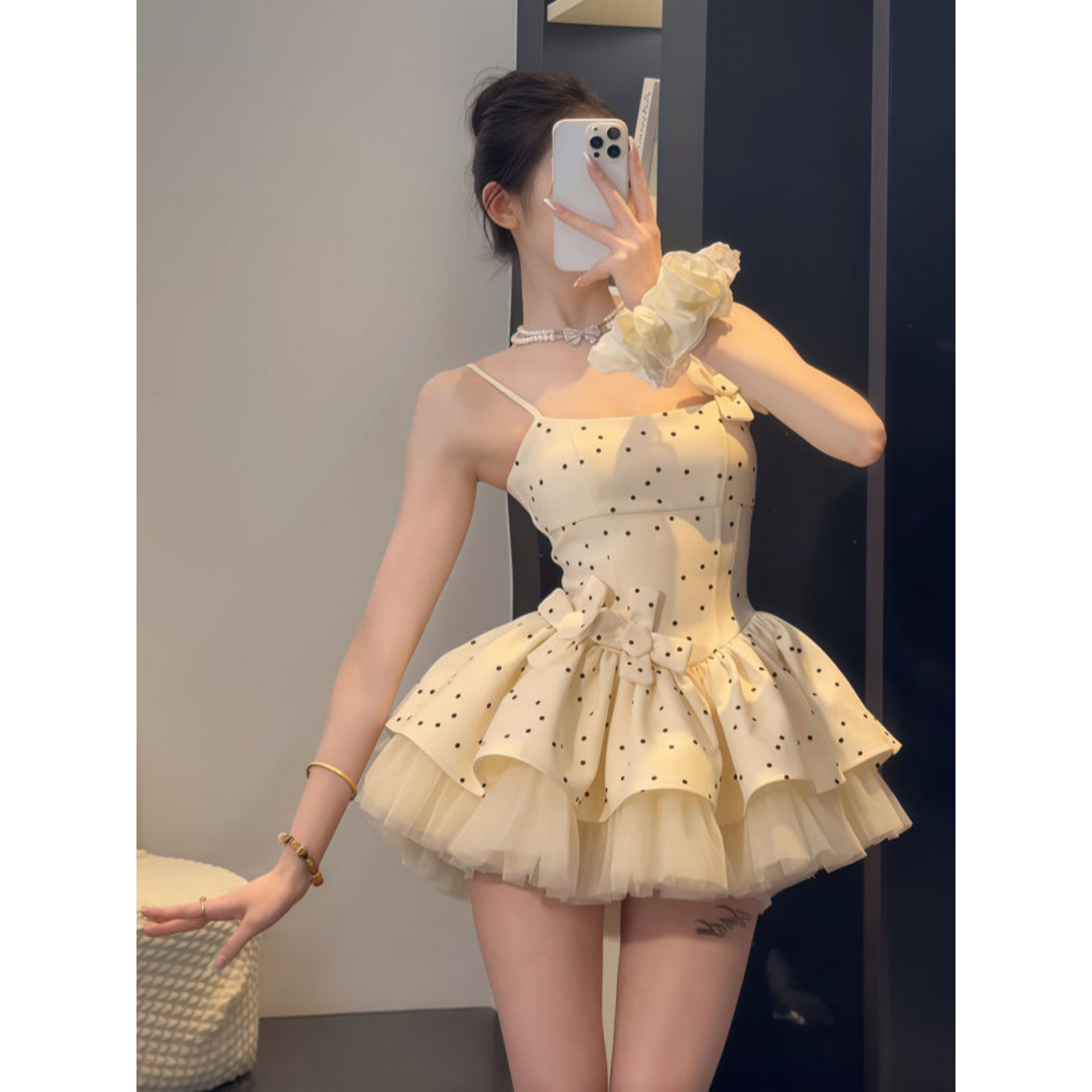 法式甜辣妹白色系撞色拼接波点抹胸上衣蝴蝶结蕾丝蕾丝减龄连衣裙