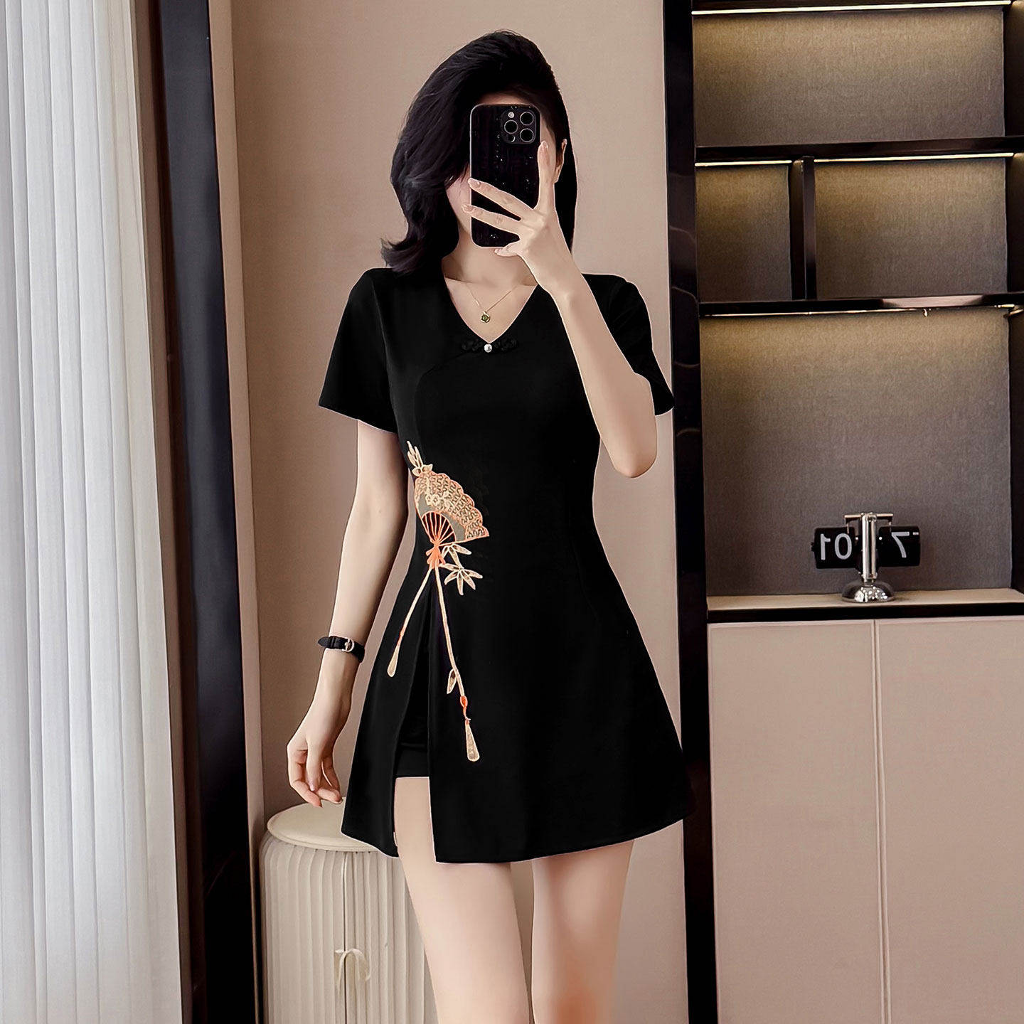 高级感茶艺师工作服女夏黑色改良旗袍裙修身显瘦制服工装女小个子