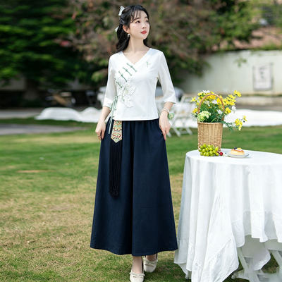 中国风刺绣V领棉麻显瘦茶服套装