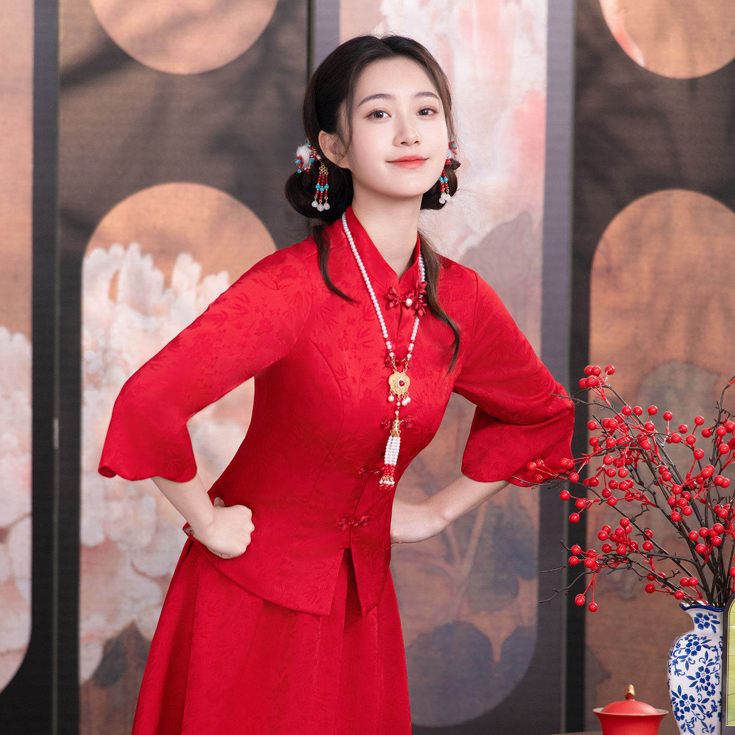 红色新娘唐装套装新中式提花婚庆迎宾礼服茶艺师养生馆喜庆工作服