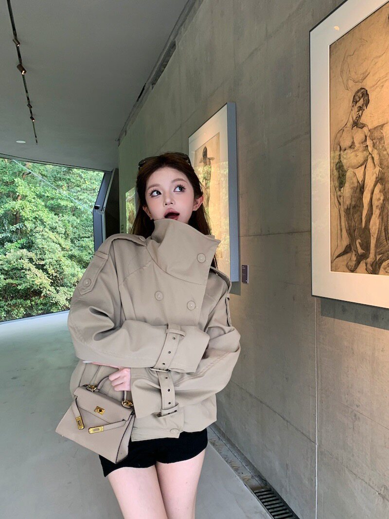 双排扣卡其色立领长袖风衣外套女秋季高级感宽松休闲气质开衫通勤