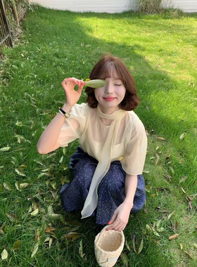 仙女韩版气质衬衫+背心套装(配丝巾)