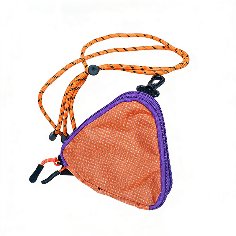 山系时尚休闲小挂包logo定制百搭撞色三角钥匙包户外耳机包配件