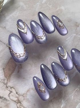 24pcs Wearable Nails Sets Press on Purple Cat's Eye Long Alm